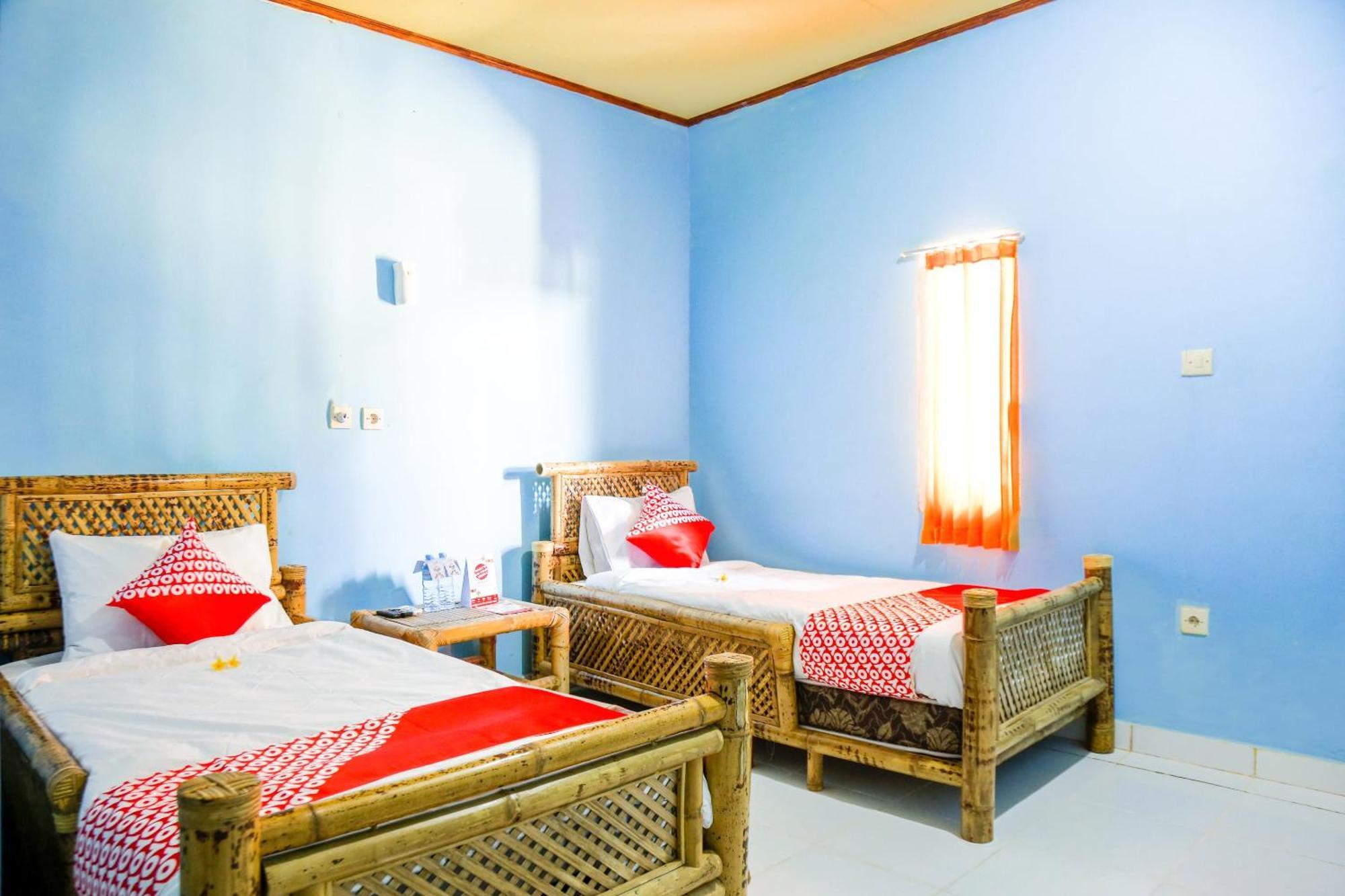 Oyo 1662 Zury Homestay Kuta  Kültér fotó
